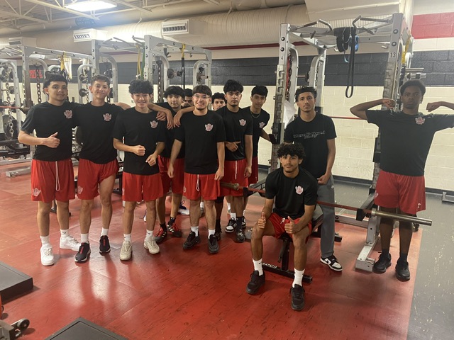 Varsity period in the weight room